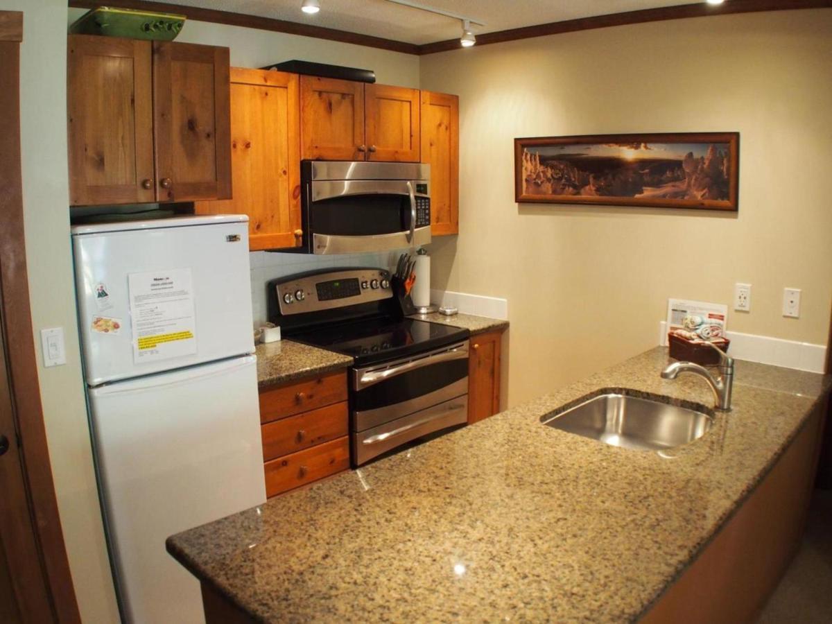 Fireside Lodge #409 By Bear Country Sun Peaks Esterno foto
